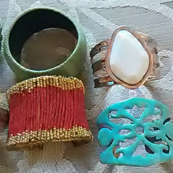 Statement cuff bracelets - Picture 4 of 4